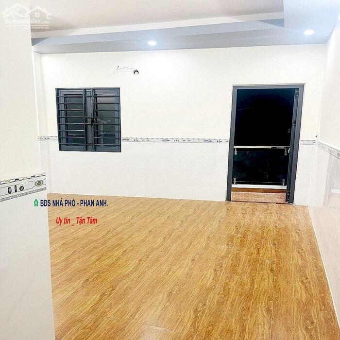 Hình ảnh [ Bán gấp ] nhà mặt phố Quận 9 – CHDV Có sẵn HĐT 156 triệu – Chỉ có 6 tỷ 9999. 2