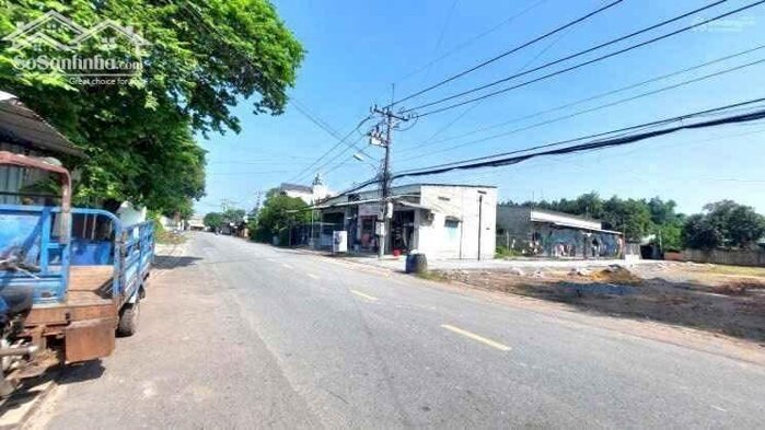 Hình ảnh KẸT TIỀN CẦN BÁN NHANH 2012M2 ĐẤT Ở NGAY CHỢ, TRƯỜNG HỌC DÂN ĐÔNG. GIÁ 180 TRIỆU 0