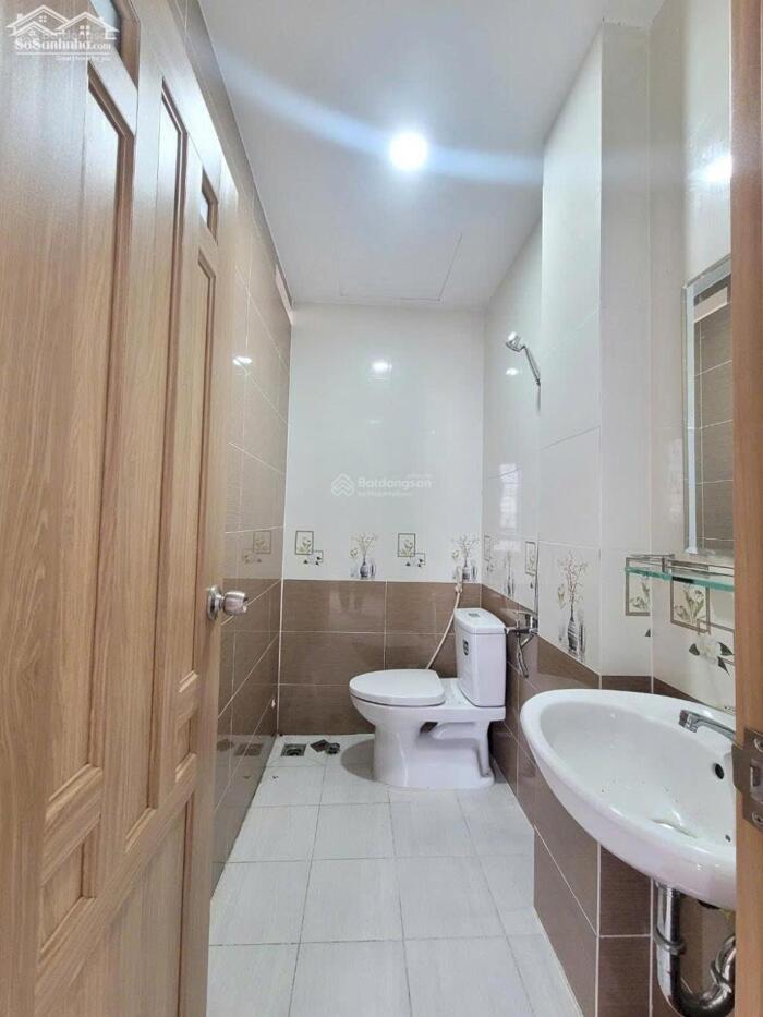 Hình ảnh Nhà xinh! Bán nhà Hoàng Hoa Thám, 4.3 x 14m, 4 tấm dọn vào ở ngay, hẻm thông giá 9.2 tỷ 4