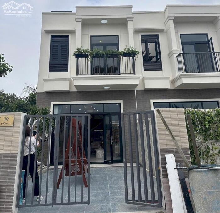 Hình ảnh Cần bán nhà phố vườn ngay sát KCN Vsip 3 TP.HCM chỉ 1,x tỷ 2