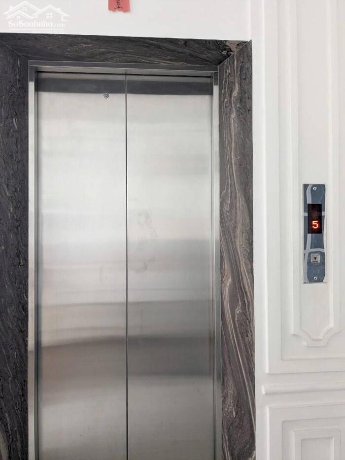 Hình ảnh Bán nhà phố hẻm 497/ Phan Văn Trị 6 lầu ngang 5m 90m2 tiện làm VP view Emart chỉ 17.3 tỷ. 9