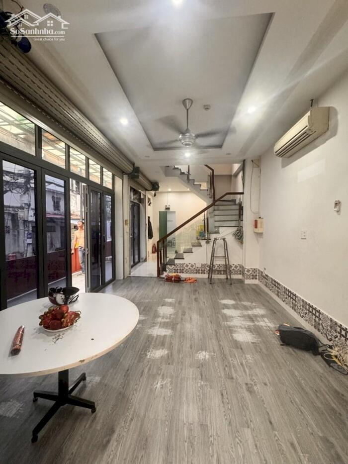 Hình ảnh HÀNG XÓM QUẬN 1 – NHÀ ĐẸP 4 TẦNG – VIEW LANDMARK81 – NGUYỄN HỮU CẢNH, P.22 BÌNH THẠNH 2