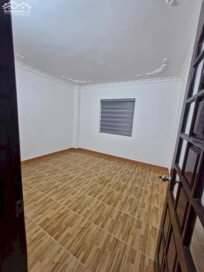 Hình ảnh Cho thuê nguyên nhà 4 tầng tại ngõ Tô Vũ - 193 Văn Cao, ngõ oto đỗ cửa. LH: 0989.099.526 4