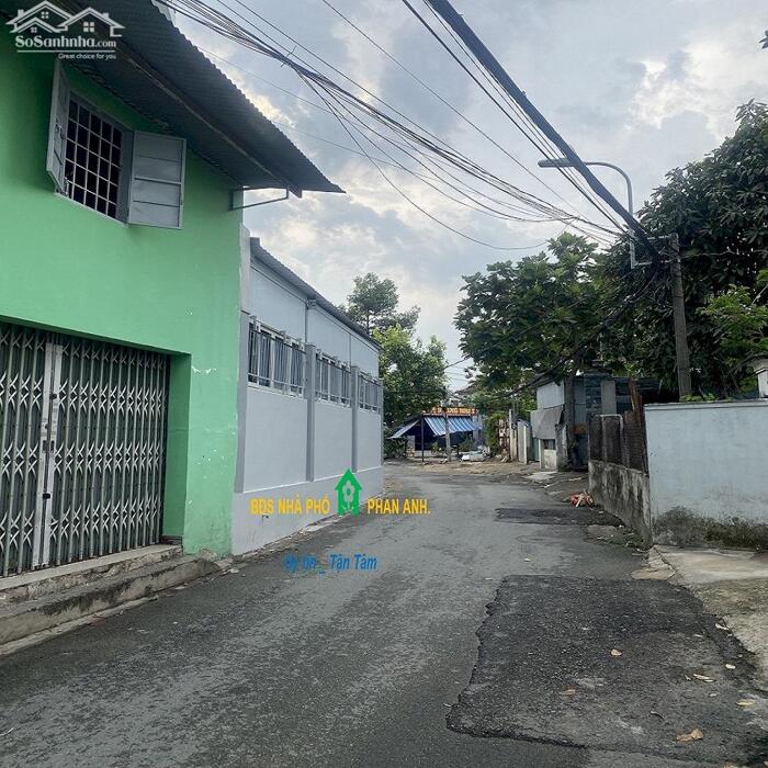 Hình ảnh Bán gấp nhà mặt phố Quận 9 – Đường ô tô thông thoáng - Dãy trọ có sẵn HĐT 180 triệu 5