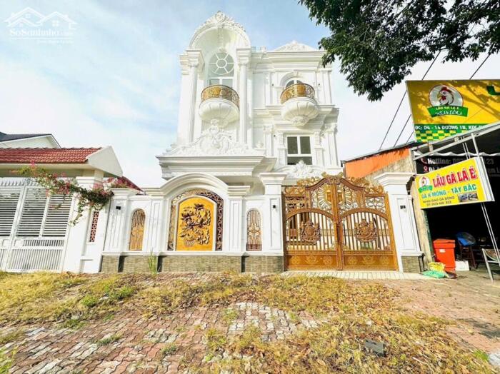 Hình ảnh 80 triệu - CHO THUÊ hoặc BÁN BIỆT THỰ 3 TẦNG 422m2 MẶT TIỀN ĐƯỜNG NGUYỄN VĂN LƯU (1B) KDC NAM LONG 1