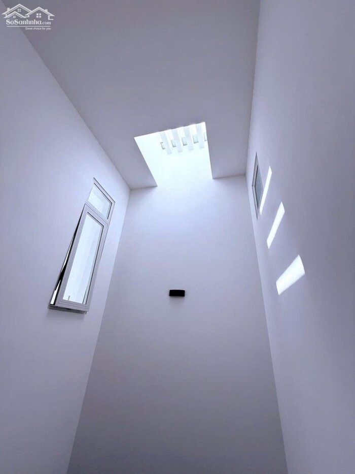 Hình ảnh 80 triệu - CHO THUÊ hoặc BÁN BIỆT THỰ 3 TẦNG 422m2 MẶT TIỀN ĐƯỜNG NGUYỄN VĂN LƯU (1B) KDC NAM LONG 12