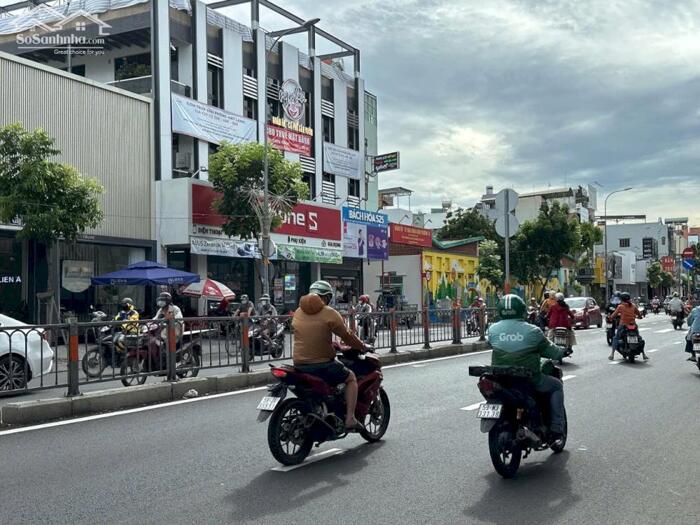 Hình ảnh Bán nhà MTKD VIP Lũy Bán Bích 4 tầng T.máy 100m2(4x25) 8PN TN 37tr KD đỉnh chỉ 21.5 tỷ. 7