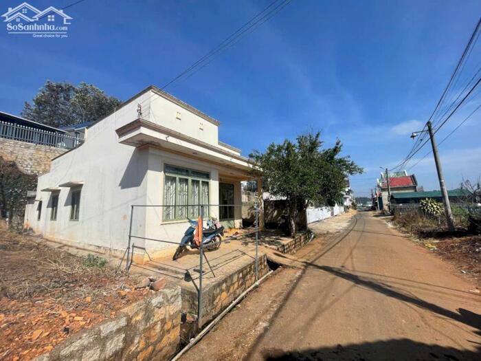 Hình ảnh Bán nhà cấp 4 cạnh UBND Phường Xuân Trường, TP. Đà Lạt – Vị trí đắc địa, sổ riêng 1