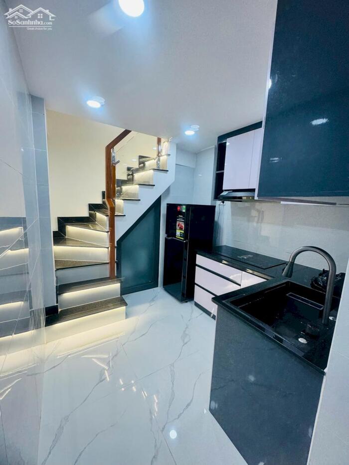 Hình ảnh Nhà Mặt Tiền 3x13 – 4 Tầng – Full Nội Thất Xịn – Nhật Tảo Quận 10 – Giá Chỉ 10.8 Tỷ TL 1