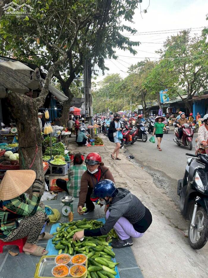 Hình ảnh Nhà Đường Nguyên Thị Tồn mặt tiền 12m vỉa hè rộng Đối diện Cty Pouchen 9