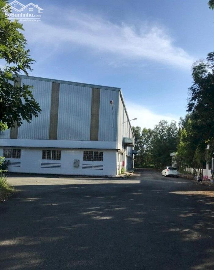 Hình ảnh Cho thuê xưởng 30.000m² chia nhỏ Ngay KCN Sóng Thần 3 Thủ Dầu Một Bình Dương , PCCC tự động , khuôn viên độc lập, Dock Container 5