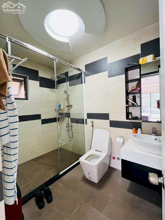 Hình ảnh BDS HVL CHỦ GỬI: BÁN VILLA 2MT KHU COMPOUND THẢO NGUYÊN SÀI GÒN Q9 4