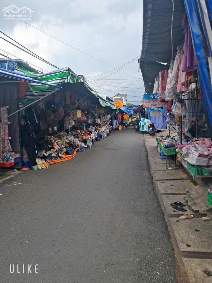 Hình ảnh nhà mặt tiền trong chợ việt kiều củ chi 1