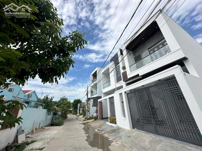 Hình ảnh Bán mới 2 tầng mặt tiền đường Ruộng Thổ, ngay đường Thông Tin - Diên An - Diên Khánh 4