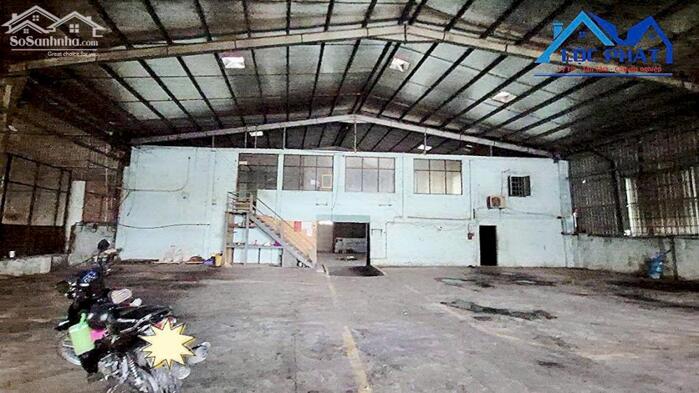 Hình ảnh Cho thuê nhà xưởng 2000m2 giá rẻ chỉ 35 triệu. Gần KCN Hố Nai 3-Đồng Nai 4