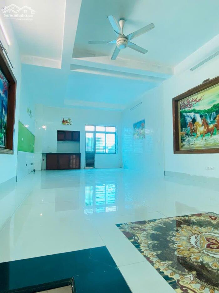 Hình ảnh Bán nhà kinh doanh 3 tầng mặt đường Tôn Đức Thắng, Minh Quyết, Khai Quang, Vĩnh Yên. 3