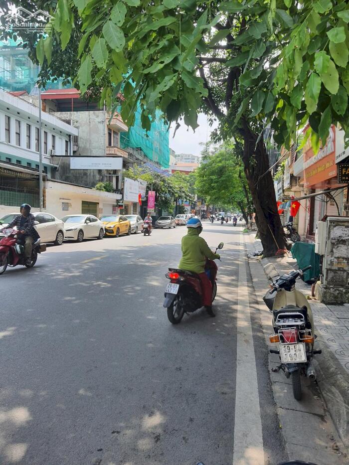 Hình ảnh Bán Nhà Mặt Phố Quận 2 Bà 60m2-4T 2MT 2 THOÁNG 29,5 Tỷ Lạc Trung Có Thương Lượng. 0