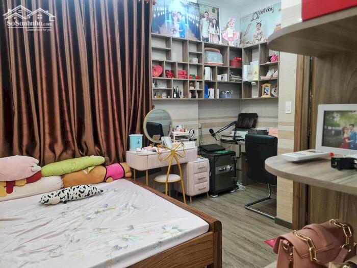 Hình ảnh GIẢM 2 TỶ - BIỆT THỰ 630 M2 - 2 TẦNG - TT THỦ DẦU MỘT - Lh @930.208.616 8