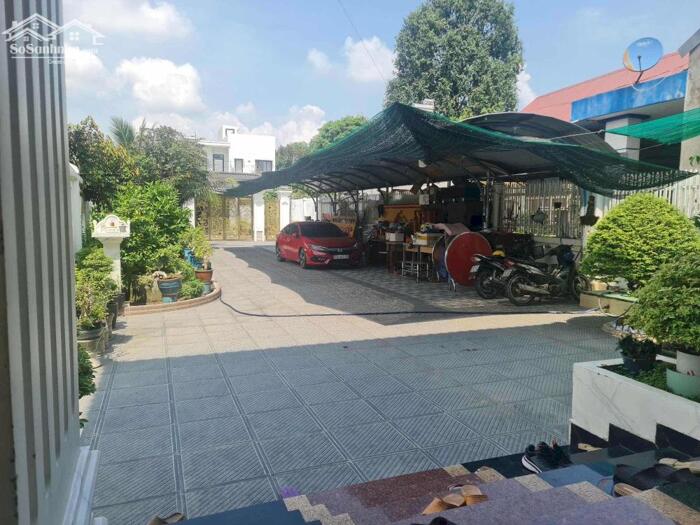 Hình ảnh GIẢM 2 TỶ - BIỆT THỰ 630 M2 - 2 TẦNG - TT THỦ DẦU MỘT - Lh @930.208.616 2