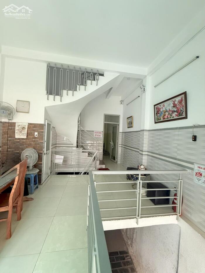 Hình ảnh Bán nhà trọ 5 lầu có hầm sát sân bay HXH Phạm Văn Đồng 81m2 ngang 4.5m 10PN chỉ 12.5 tỷ 5