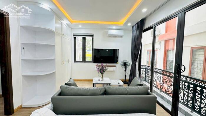 Hình ảnh Cho thuê căn hộ 1 ngủ tách bếp (60m2) phố Văn Cao. 0