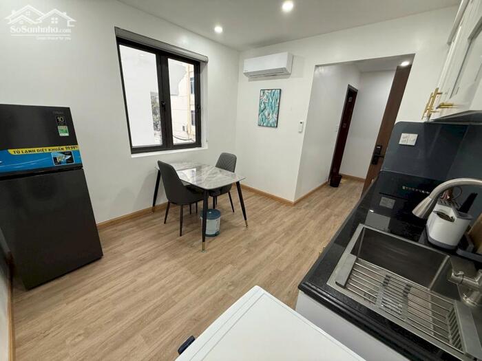 Hình ảnh Cho thuê căn hộ 1 ngủ tách bếp (60m2) phố Văn Cao. 5