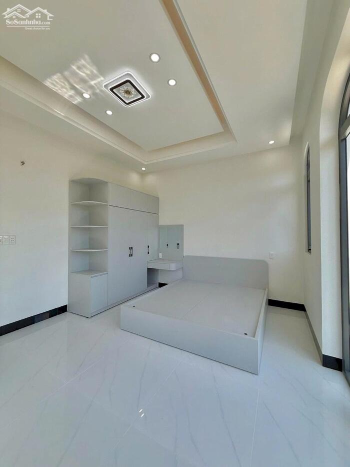 Hình ảnh Chuyển Công Tác Bán Lại Căn Nhà Lầu Ngay Trường Lái Bửu Long 4