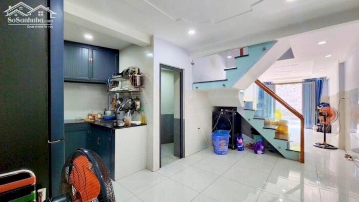 Hình ảnh 40m2 HXT thông Phú Thọ Hoà Phan Thị Hành, nở hậu, 4 tỷ 1 2