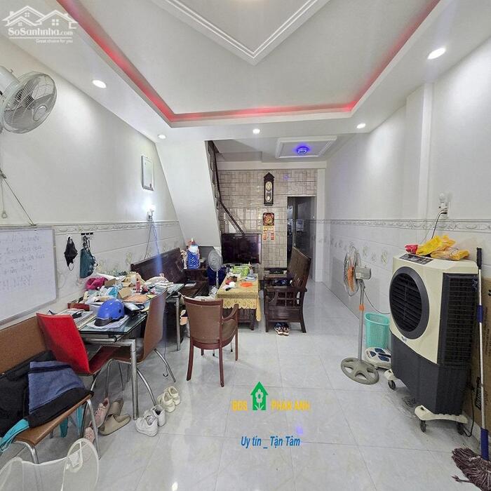 Hình ảnh [ Bán gấp ] nhà phố Quận 9 – Hẻm xe hơi – Vừa ở vừa KD . 2