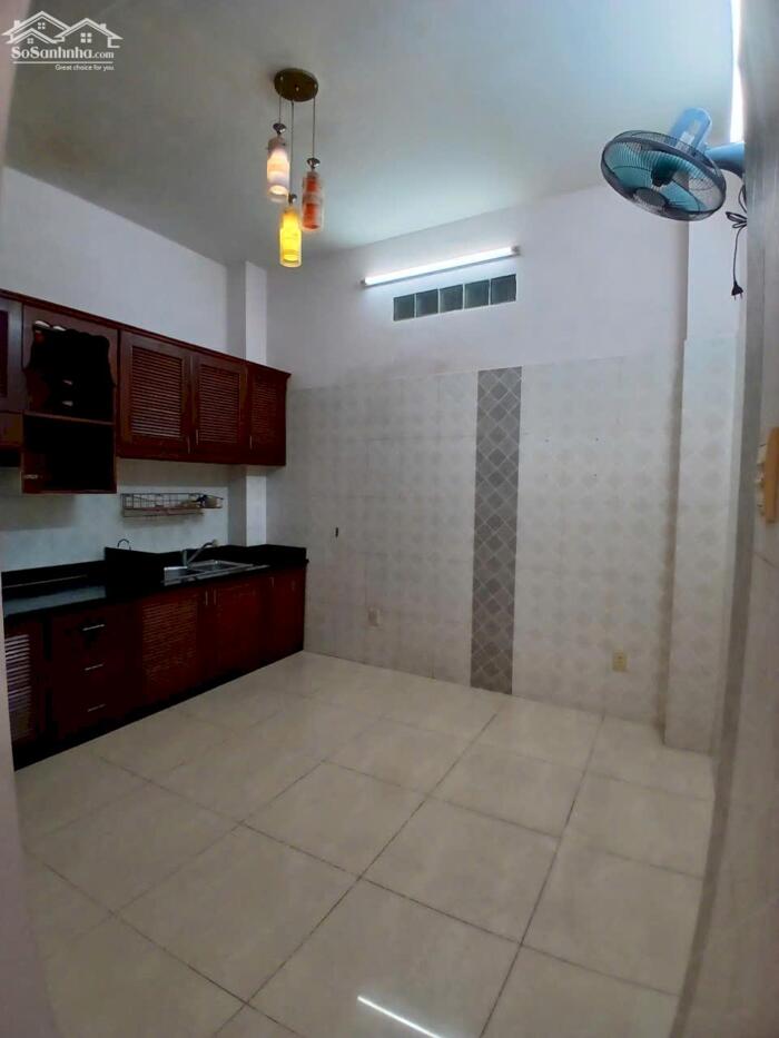 Hình ảnh Cho thuê nhà HXH 276 Thống Nhất, P 16 đối diện Citiland ( 15tr/ tháng) 4