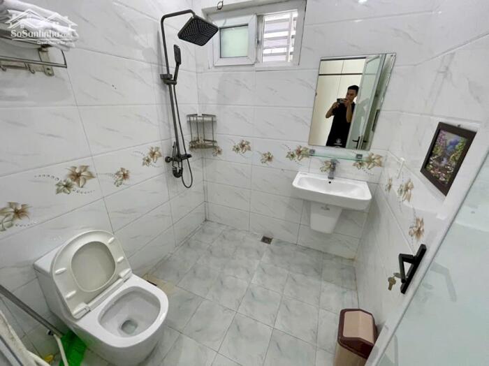 Hình ảnh Cho thuê căn hộ sang trọng 1 ngủ (40m2) Waterfront City. 3