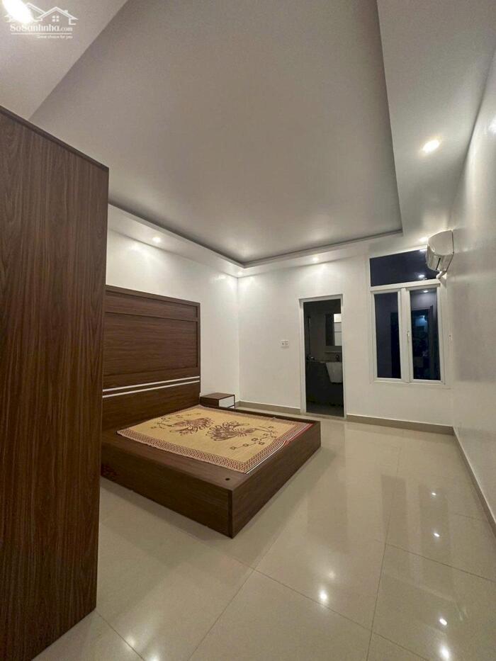 Hình ảnh Cho thuê nhà phố 193 Văn Cao (70m2), 4 p.ngủ khép kín. 5