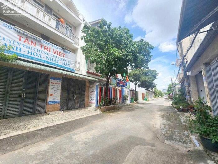 Hình ảnh Bán Đất 115m2 ngang lớn 7m hiếm, HXH 8m khu nhà lầu TL16 gần Ngã Tư Ga, Thạnh Lộc 2