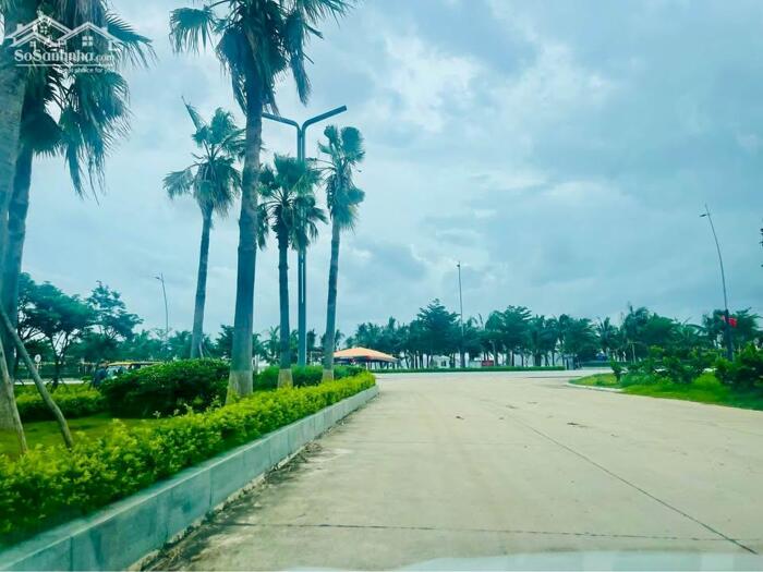 Hình ảnh Chính chủ bán Cắt Lỗ 3,5 tỷ căn Shophouse 5,5 tầng view Biển cạnh trục thông 36m ra Bãi tắm Bãi Cháy, Hạ Long. 3