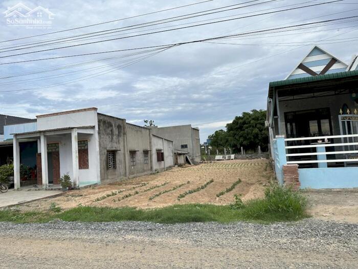 Hình ảnh Bán Đất 5x35(177m2) Full TC Võ Văn Tần, Tân Tiến, LaGi Giá Rẻ 1