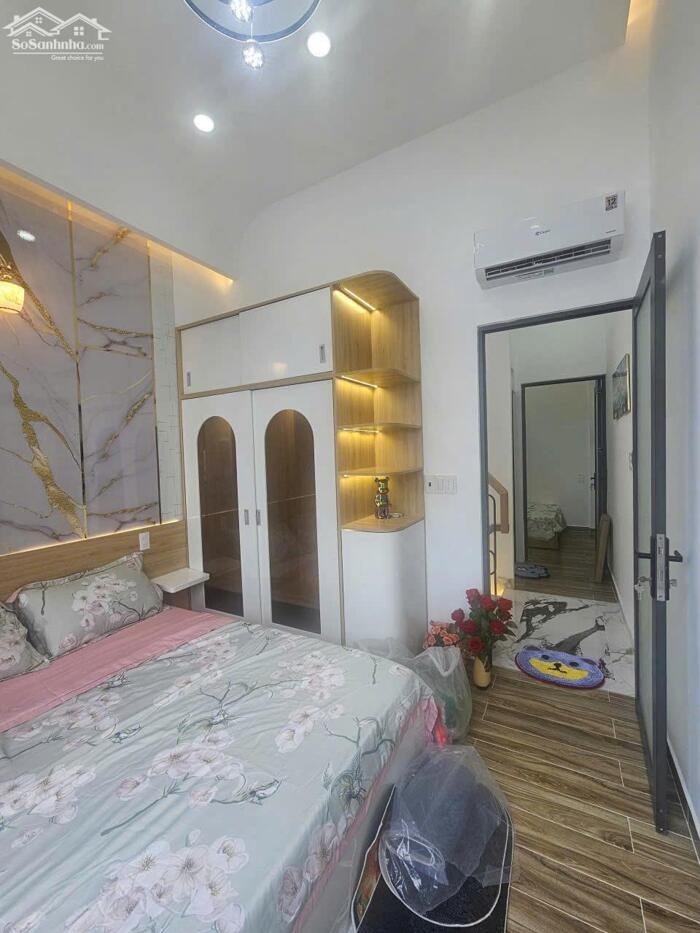 Hình ảnh Bán nhà mới hẻm 497 Thống Nhất, phường 16, Gò Vấp 1