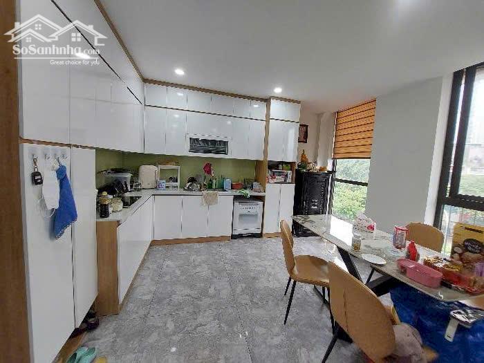 Hình ảnh Bán Nhà Mặt Phố Dương Văn Bé 120m2, Căn góc, Vỉa hè rộng 3