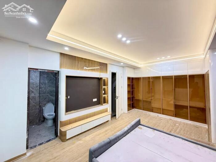 Hình ảnh Siêu phẩm phố Nguyễn Ngọc Nại – ️ nhà mới 7 tầng, thang máy, gara – Nhỉnh 17 tỷ 5