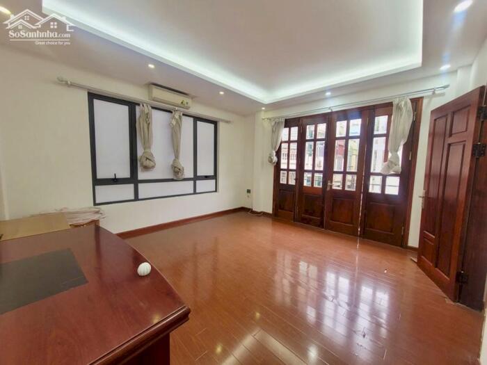 Hình ảnh Siêu Phẩm Lô Góc Trường Chinh - 5 tầng – Gara - Ngõ Thông Ô tô Chạy - Chỉ 13,5 tỷ 3