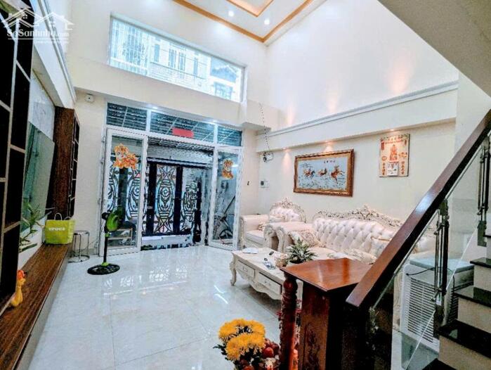 Hình ảnh 74,7m2 - Giá 7.9 tỷ - HXH Phạm Hữu Lầu giao Nguyễn Lương Bằng, Quận 7 1