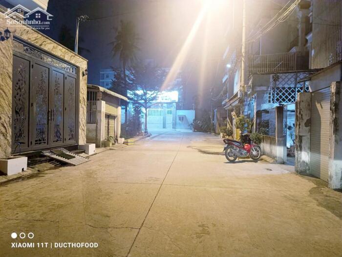 Hình ảnh Bán đất tặng dãy nhà trọ 5x23m, HXH thông TL40, Thạnh Lộc đường to đẹp, nhỉnh 6Tỷ 2