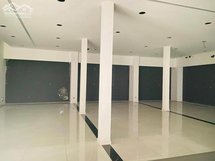 Hình ảnh CHO THUÊ MẶT BẰNG LỚN, NGANG 13m ĐƯỜNG 3/2, GẦN NGÃ TƯ TRẦN HOÀNG NA 4