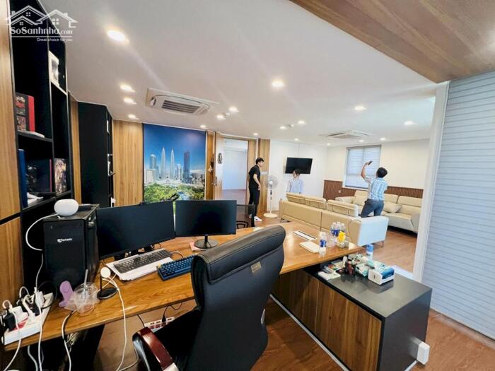 Hình ảnh Tòa Nhà 1 Hầm 7 Tầng Mặt Tiền Nguyễn Văn Kỉnh DT:160m2 (8mx20m) HĐT:180tr/Tháng-Giá 95 Tỷ 6