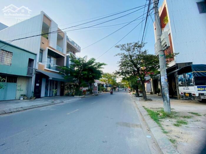 Hình ảnh Chính chủ gửi bán lô đất MT đường Bùi Hiển, P An Khê. Đà Nẵng. 1