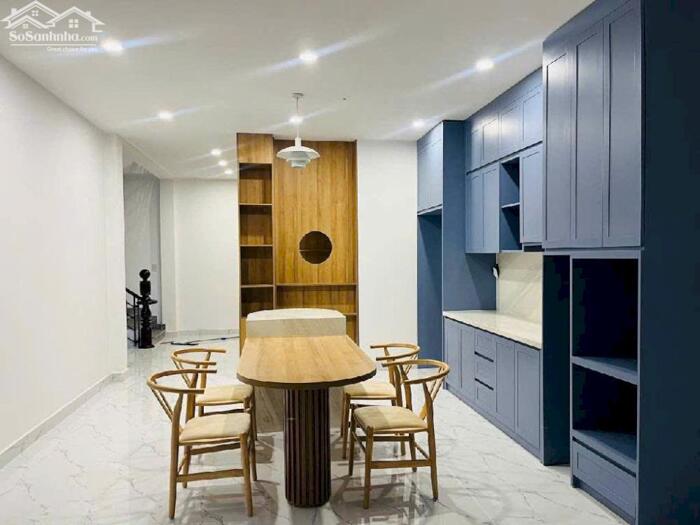 Hình ảnh 118.2m2 - Giá 12.3 tỷ - Ngang 8.4m - HXH Nguyễn Văn Quỳ kế Nam Long Q7 2