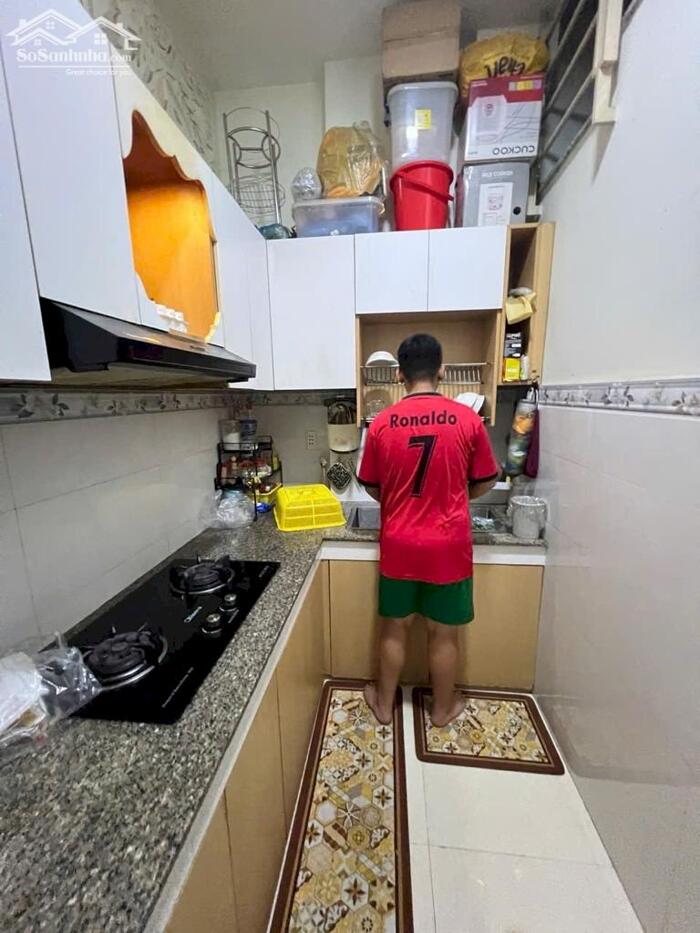 Hình ảnh &#55356&#57165Gần chợ Bà Chiểu, bv Gia Định nhà trệt 2 lầu sân thượng hẻm thông chỉ 5ty3 1