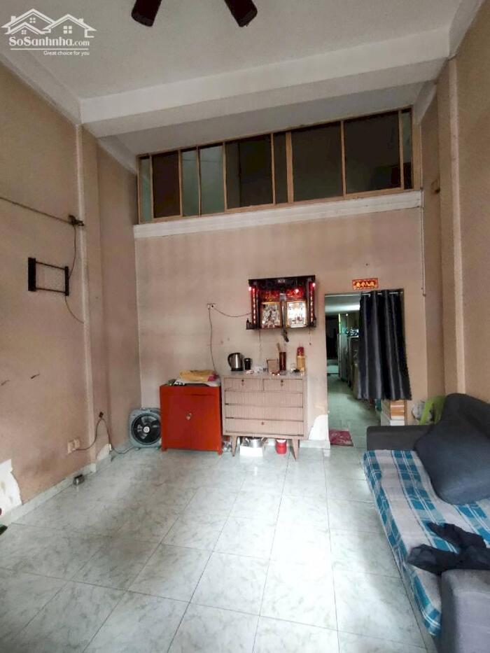 Hình ảnh Bán Căn Hộ Vị Trí Vàng - Trung Tâm Quận 5, 70m2 Giá Ưu Đãi Chỉ 3.65 Tỷ 0