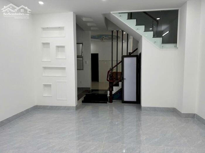 Hình ảnh Cho Thuê Nhà 1 Trệt 2 Lầu đường Lê Lai, Ninh Kiều Cần Thơ - Gần CV Lưu Hữu Phước 1