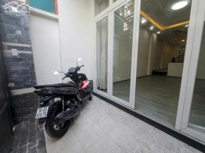 Hình ảnh Bán nhà hẻm xe hơi đường số 2, Phường 16, Gò Vấp 5