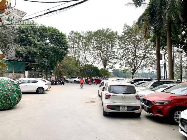 Hình ảnh Mặt Hồ Ba mẫu 80M2 6 Tầng 44 Tỷ Lô Góc 2 Mặt Thoáng View Hồ KD Vỉa Hè Ô TÔ 0